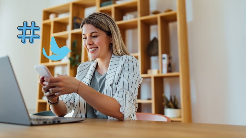 With Twitter SEO, you can rank your tweets in Google's carousel-style box for relevant search queries. More users will see your tweets, thus improving their marketing performance.